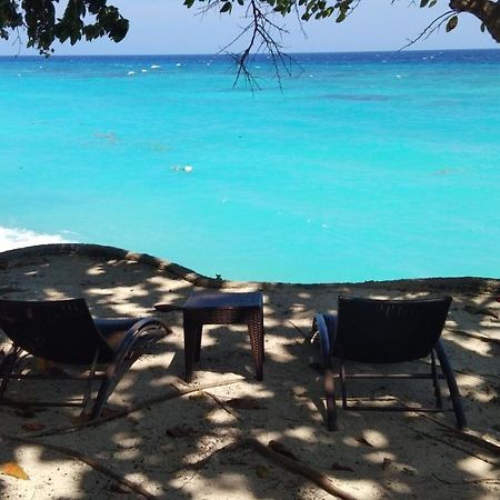 Anda Poseidon'S Beach Resort Bagian luar foto