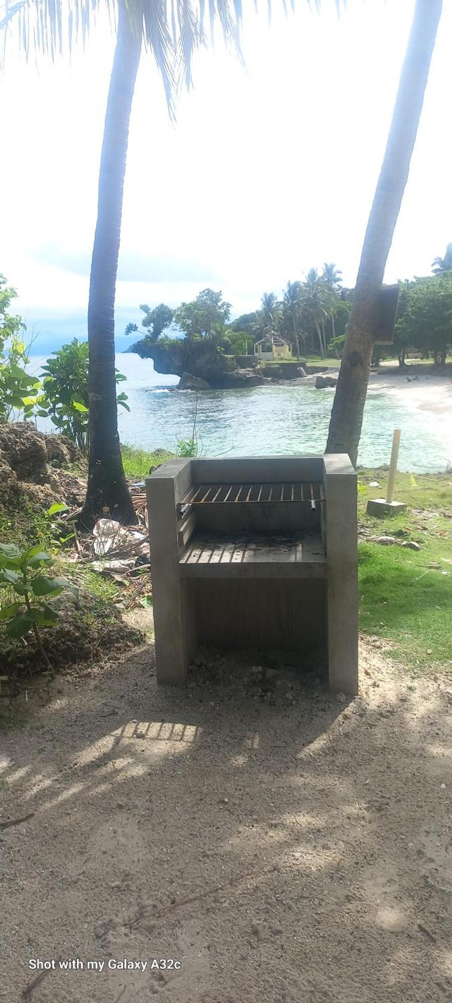 Anda Poseidon'S Beach Resort Bagian luar foto